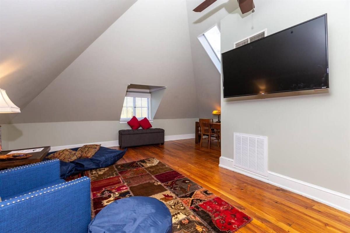 Renowned Historic Home Downtownacross From Park Winston-Salem Buitenkant foto