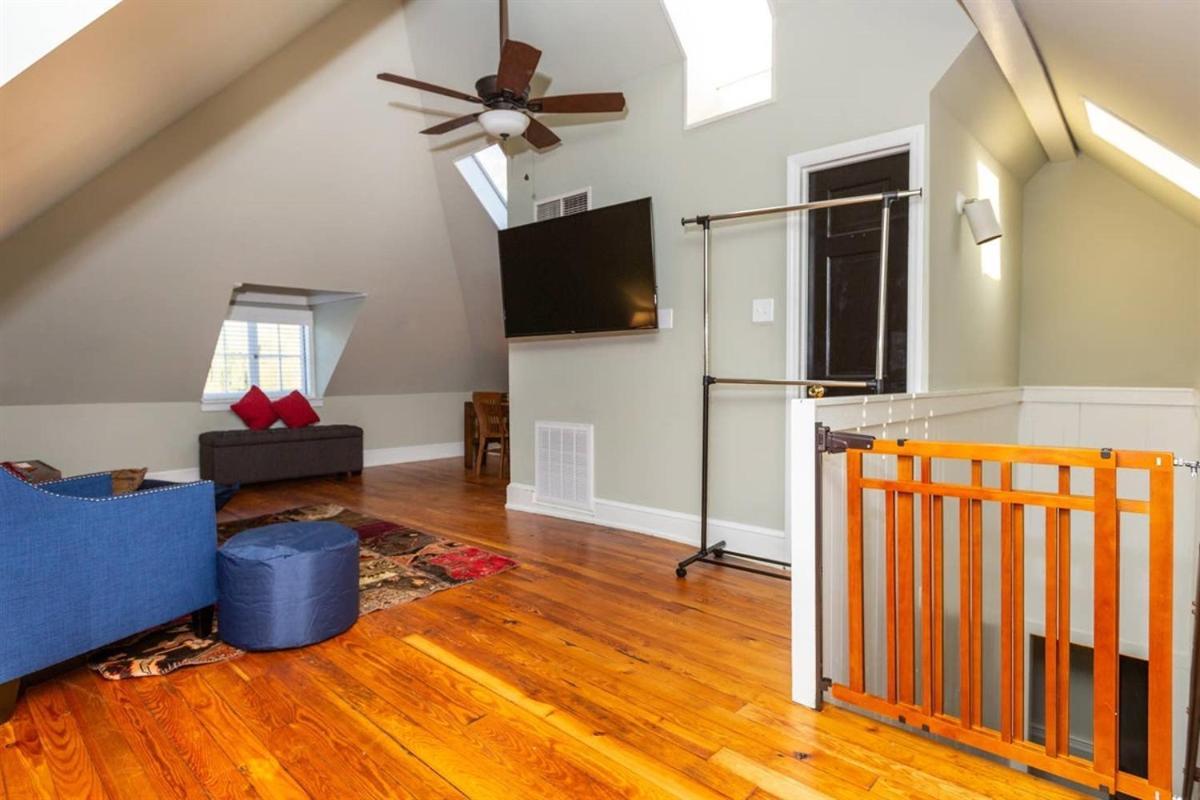 Renowned Historic Home Downtownacross From Park Winston-Salem Buitenkant foto